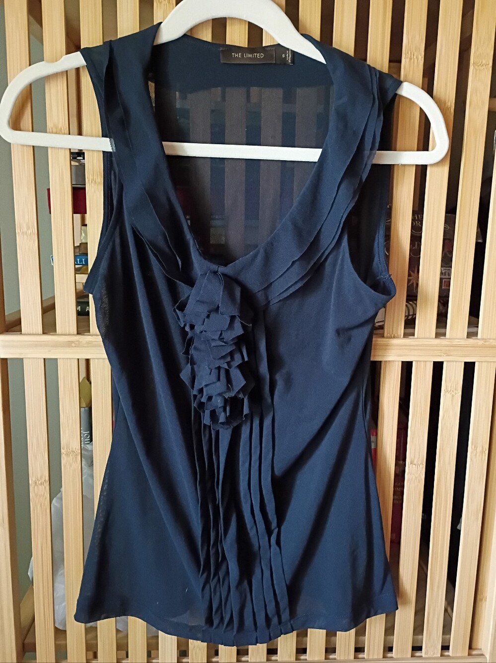 The Limited Navy Ruffle Pleat-Front Sleeveless Blouse Camisole Top - Small